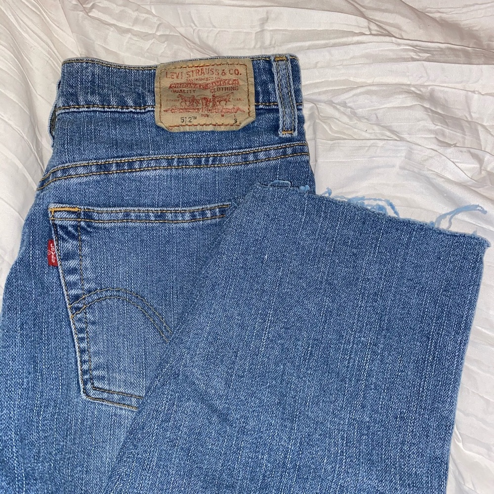 Cutoff Levi jeans
